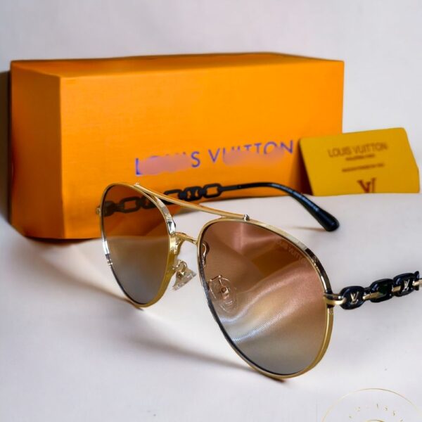 Louis  vuitton sunglasses - Image 3